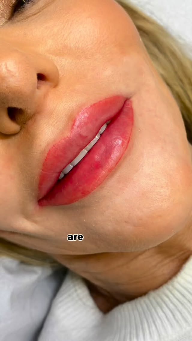 Are you still reapplying your lipstick several times a day… and it still never looks perfect?
The problem isn’t the product. It’s the lack of a properly designed permanent technique. 🫶
I approach permanent lip enhancement through structure, symmetry, and skin undertone to create refined definition and color that truly harmonizes with you.💕
Book your complimentary consultation through the link in my bio.
If you’re ready, secure your appointment there.
#lipblush #spmucardiff #permanentmakeup #pmuuk #powderlips