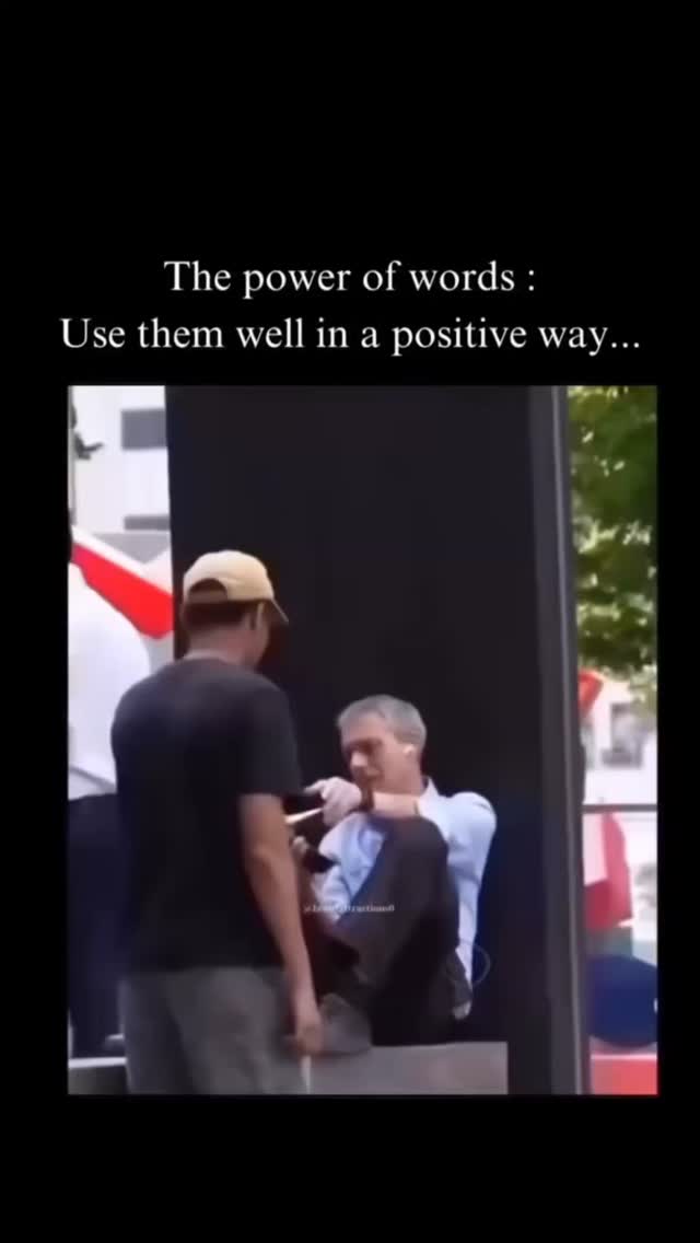 Positive power of the words. Sometimes you just need to become a messenger
#soulversity #masterdevom #mindfulness #mentalhealth
Not the original work. DM for credit or removal