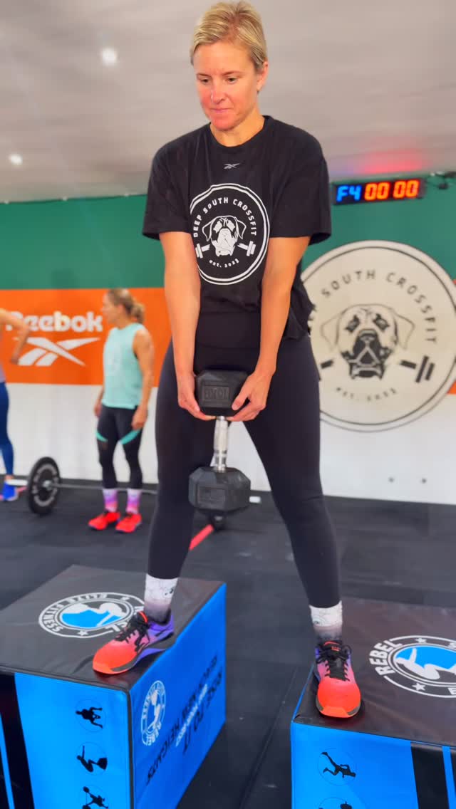 STRONG LIFT CLASS….🔥🙌🏻💪🏽
The place were:
We breath,
We slow things right down,
We lift heavy,
We recover,
We listen to our hormones,
We chat,
We laugh,
We also mess around and try new things!
Come play with US!
BOOK YOU SPOT ON IT OCTIV!
#deepsouthcrossfit #jointhepack #crossfit #deepsouth #crossfitcommunity