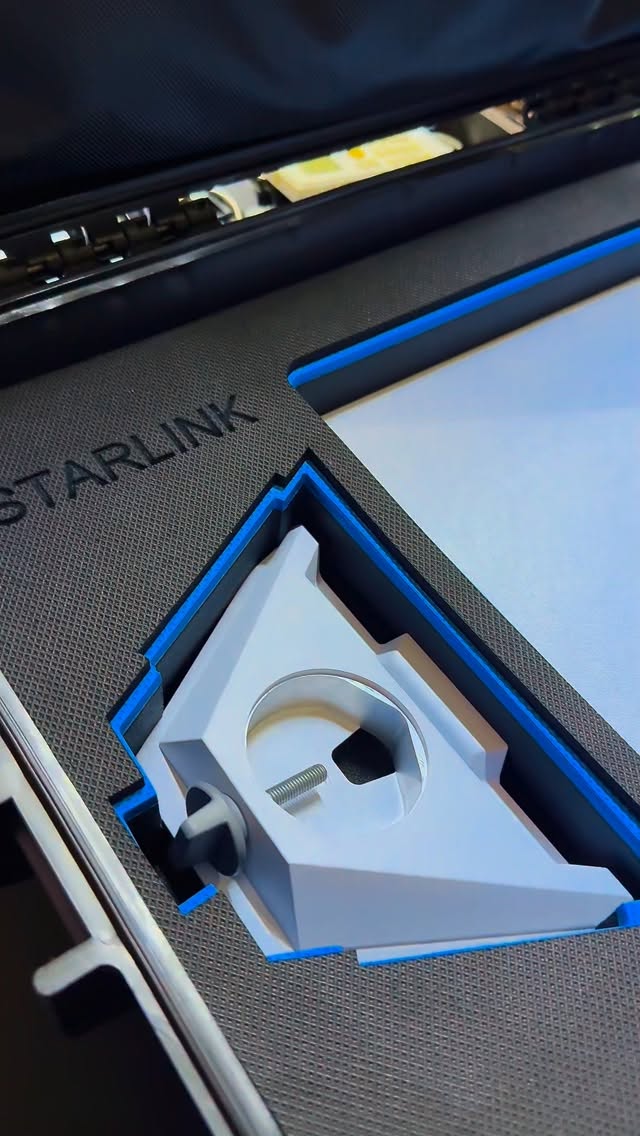 Kazazi Case, profesyonel kullanım için tasarlanmış hard case çözümleri sunar.
Darbe ve dış etkenlere karşı maksimum koruma,
özel tasarım iç sünger ve güvenli taşıma.
#kazazicase #hardcase #customcase #equipmentcase #starlink