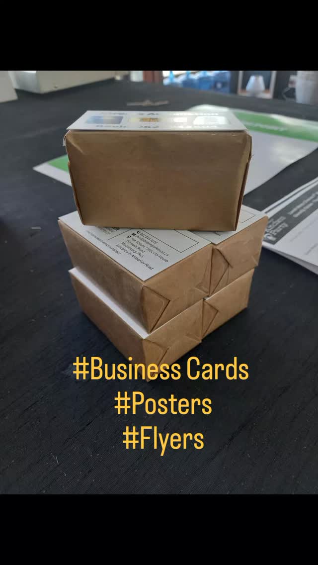 If you had to print ONE thing for your business this week - what would it be? Menus? Flyers? Stickers? Banners?
Tell us below 💥#stickers #businesscards #epicprinting #muizenberg