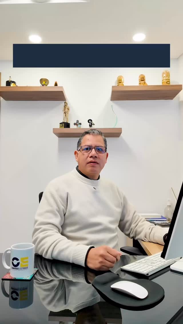 De Ayudante a Líder: Una Historia de Pasión y Crecimiento ⚡️
¡Lo que comenzó como un sueño y el apoyo de mi familia hoy es Camargo Eléctricos! 🤝✨ A lo largo de los años, hemos pasado de ser ayudantes a liderar proyectos de gran envergadura en Colombia, trabajando de la mano con empresas de renombre como Totto, Hotel Hyatt y Koaj Permoda. 🏙️🔌
Nuestro secreto es simple, pero poderoso: 1️⃣ Sueña en grande: ¡No hay límites para lo que puedes lograr! 🚀 2️⃣ Cree en las personas: El talento humano es nuestro motor. 👥❤️ 3️⃣ Haz las cosas bien: La excelencia es nuestra firma. ✅🛠️
Hoy, nos proyectamos hacia el futuro con nuestra nueva línea de energía fotovoltaica en alianza con Inel España. ☀️🌱 Porque el compromiso con el país y el planeta es parte de nuestro ADN.
¿Necesitas un aliado confiable para tus proyectos eléctricos? ¡Contáctanos y hagámoslo realidad! 📩💼
#camargoelectricos #ingenieriaelectrica #fotovoltaica #emprendimientocolombiano #suenaengrande