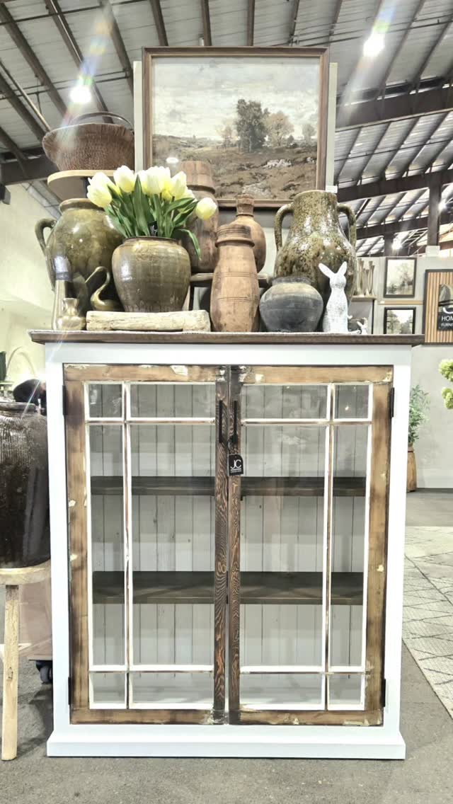 Another record-breaking weekend in Del Mar @thegreatjunkhunt! We are beyond grateful for each and every one of you who showed up, shopped small, shared our booth, and supported our dream. Whether you made a big purchase, took home a small treasure, or simply stopped by to say hello — thank you. YOU are the reason we get to keep doing what we love.
Next stop: @vintagemarketdayslittlerock next weekend! We can’t wait to do it all again!
#ShopSmall #SmallBusinessLove #GratefulHeart #SupportSmallBusiness #JCHomegoods