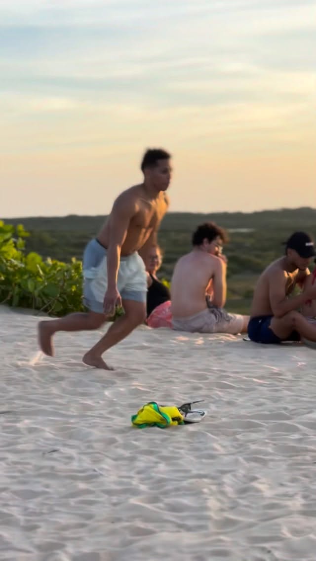 Ta acontecendo tudo que agente sonhou 🙏🏼🙌🏽✍🏾
#xirucapoeira #capoeira #xiructmv #ctmv