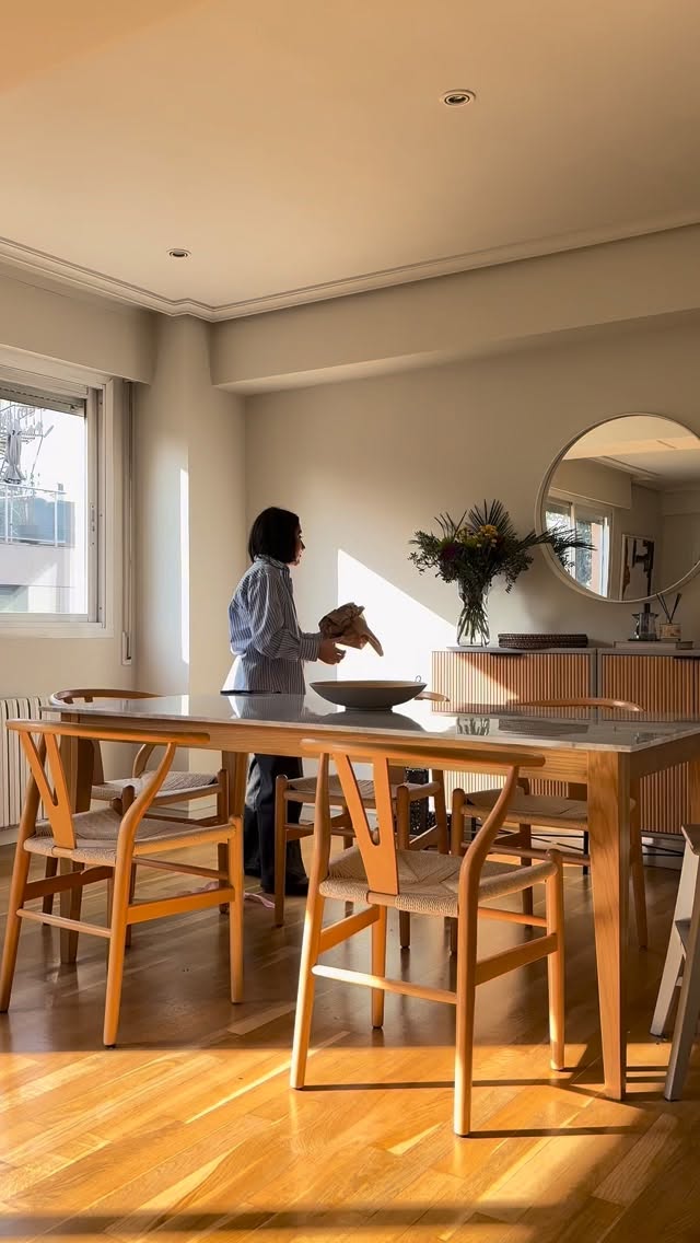 Style, work, style, eat, repeat. Daily work routine ✨
#dianawhiteint #interiordesigner #interiordesign #japandi #calicool