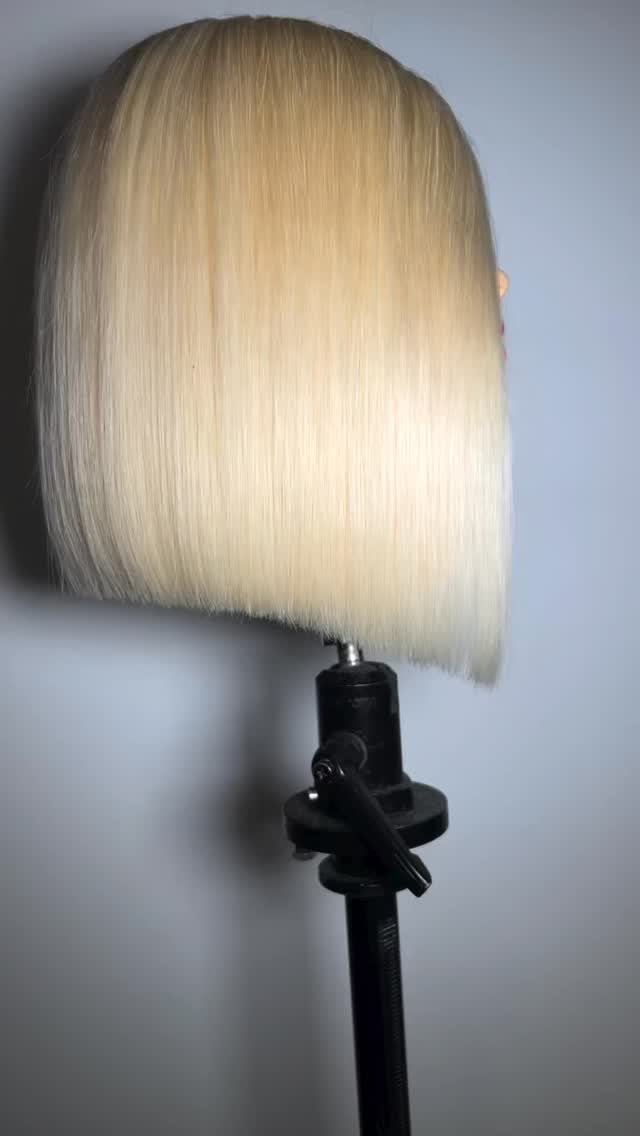 @lukerobert_hair using our training heads for education! Join many others in levelling up with our premium training heads today! www.nxsbeauty.co.uk
#nxs #trainingheads #haireducation #haircuts #bridalhair