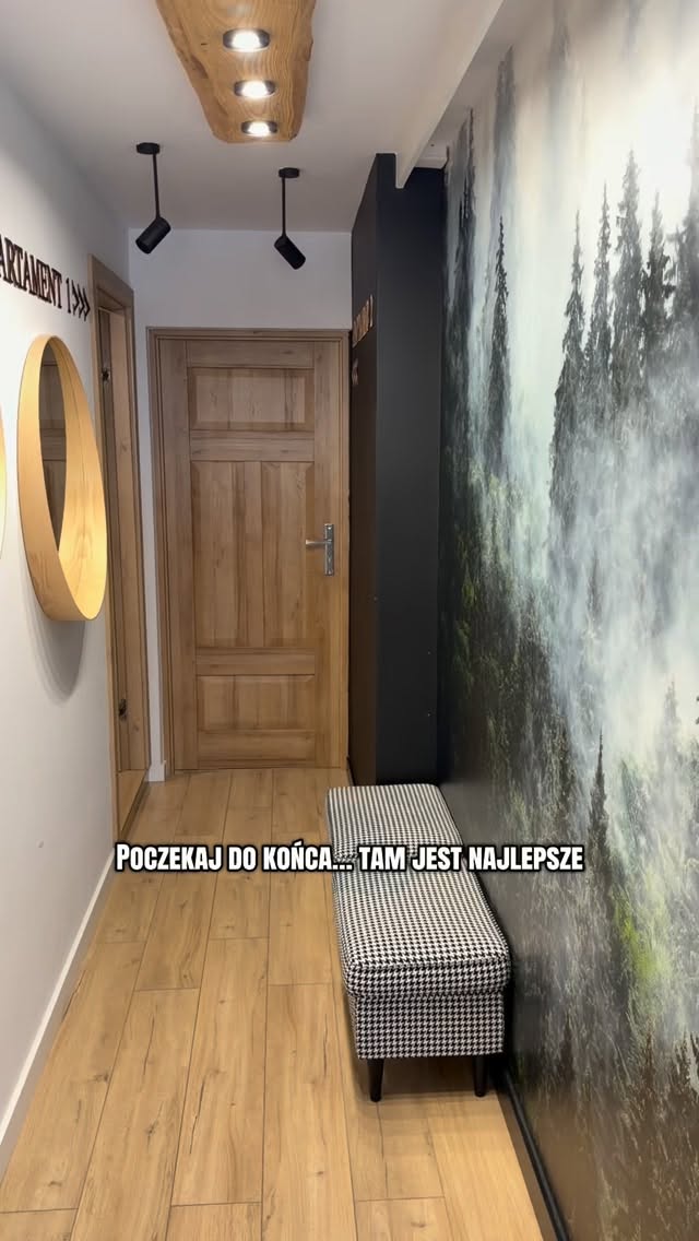 Wchodzisz tylko na chwilę…
Najpierw kuchnia.
Potem sypialnia.
Jeszcze jedna.
I nagle przypominasz sobie, po co tu naprawdę przyjechałeś…
Cisza.
Ciepło.
Spa tylko dla Ciebie.
Witaj w miejscu, gdzie naprawdę odpoczywasz
Pod Horodkiem Bieszczady ❤️