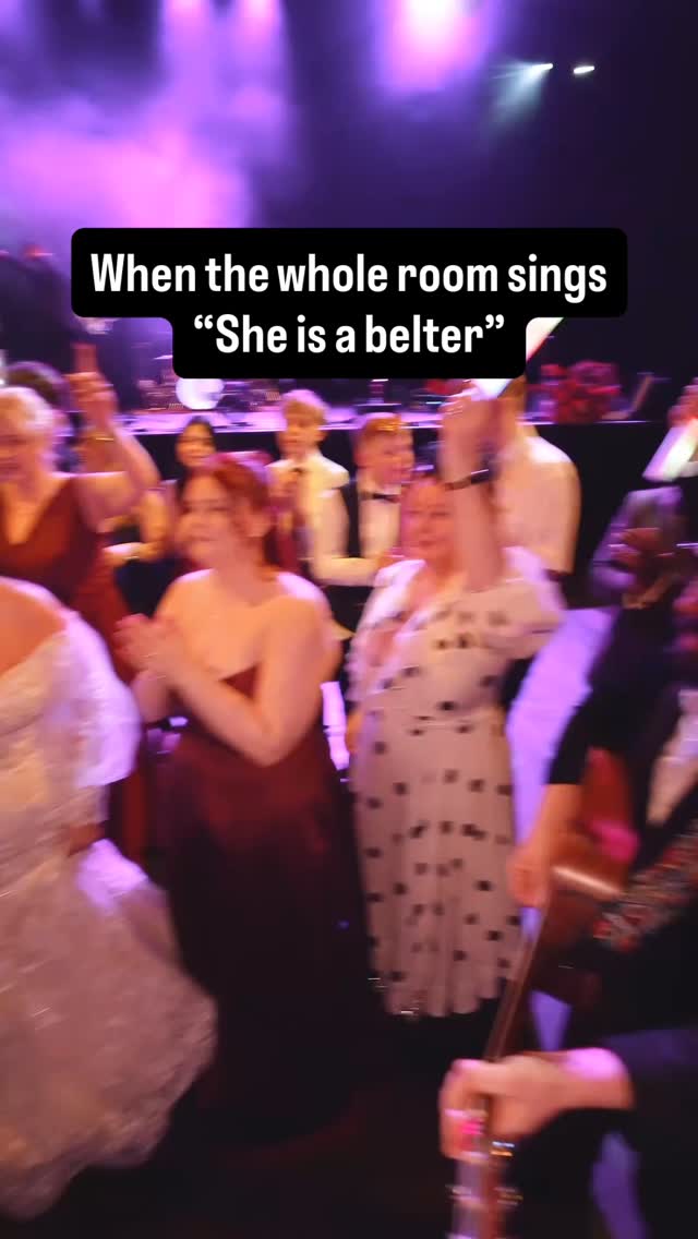 “She is a belter.”
Gillian and Steven right in the middle of a packed dancefloor for this one.
Moments like this are what it’s all about.
Banger of a tune from Gerry, always goes down a storm 🙌
#weddingband
#scottishwedding
#glasgowwedding
#weddingparty
#liveweddingmusic
@unlochmedia
@heatherkanemusic
@liddellgilbert
@gillyjam
@gerrycinnamon