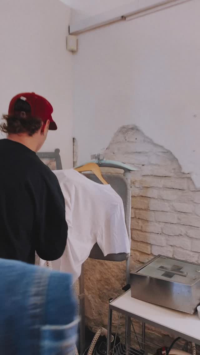 Arrancamos 2026 con nuevos desafíos.
Se suma @sosmeraki al estudio ✨
Más urbano. Más actitud.
Más marcas que se animan a destacar.
Esto recién empieza.