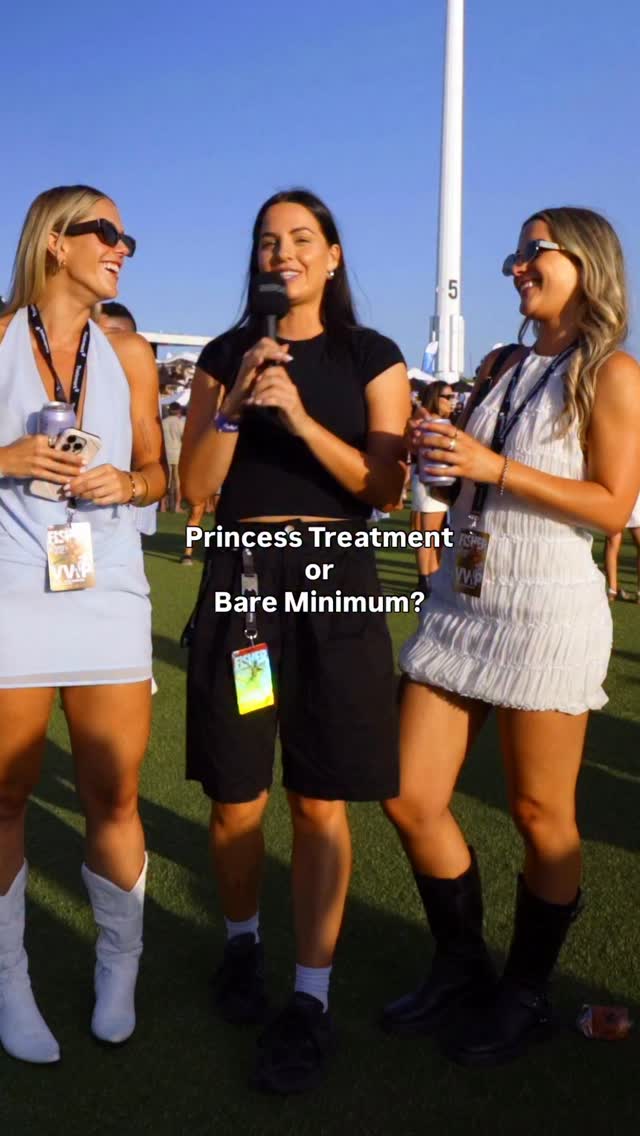 This one feels controversial 😳😂 princess treatment or bare minimum?
Let’s see what our Fisher punters thought…
#fisher#bareminimum#princesstreatment#streetinterviews