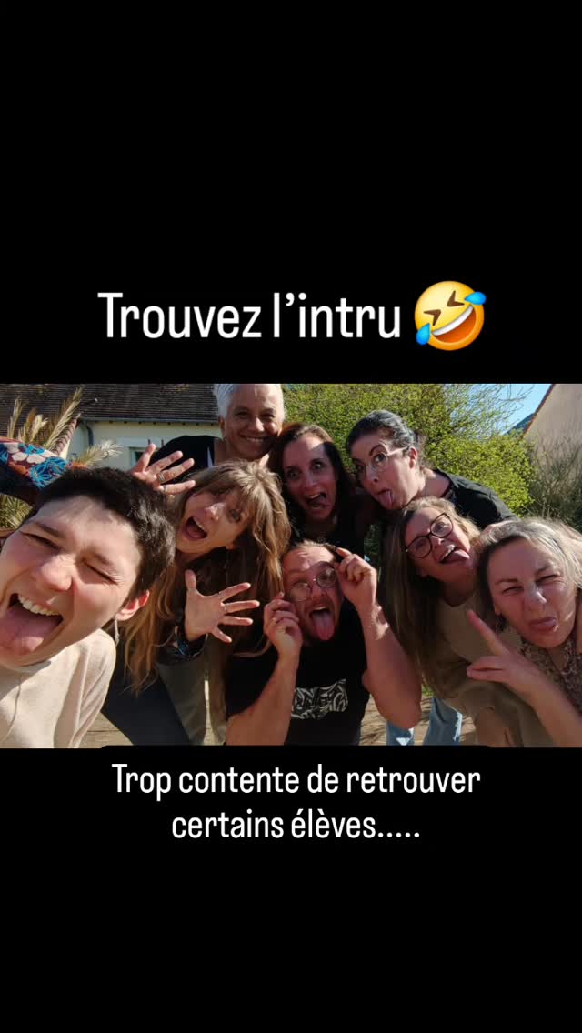 Mon centre est bien plus qu’un centre de formations c’est une famille de cœur ❤️❤️❤️
Alors vous avez trouvé 😅 ? Bon j’ai fait une faute d’orthographe 😅🤣
#sensoriasagessedefemme #gratitude #instantpresent #bienetre #familledecoeur