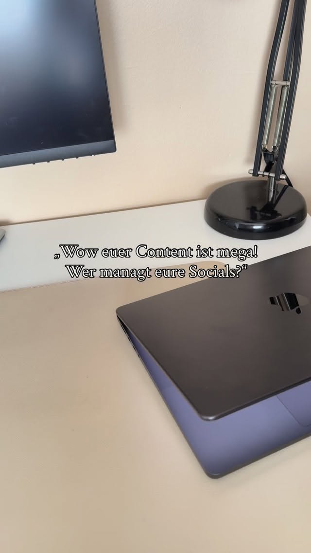 Bereit, eure Social-Media-Präsenz aufs nächste Level zu bringen? 👀
Ich kümmere mich persönlich um jedes Detail deiner Social-Media-Kanäle - von strategischem Wachstum über Content-Erstellung bis zu Grafikdesign und ansprechenden Texten. Alles mit einem klaren Ziel: dass deine Marke online glänzt und echte Ergebnisse liefert.
Wenn das nach dem klingt, was ihr euch für eure Socials wünscht, lasst uns sprechen! 📱
#SIYDigital #Socialmediamanagement #digitalmarketing #socialmediamarketingtips