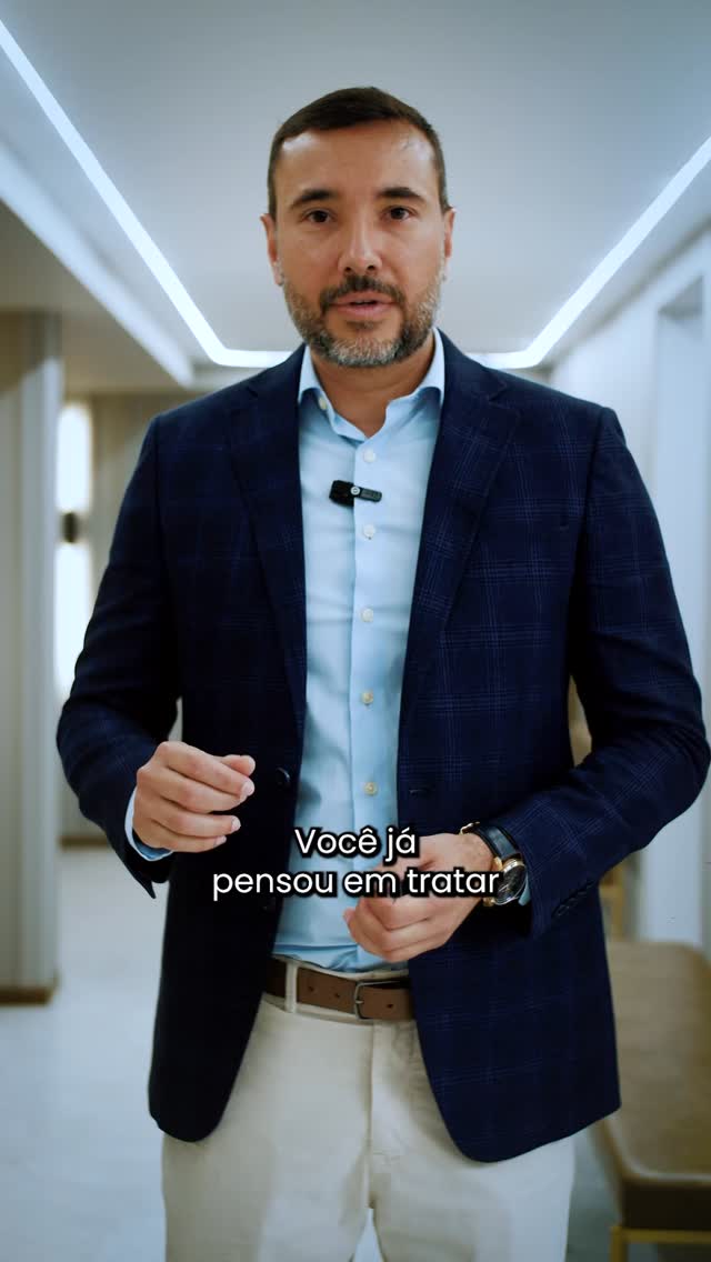 Já pensou em tratar as varizes sem precisar de cirurgia, sem parar de fazer exercício e o melhor, sem risco nenhum para a sua saúde.
O laser pode ser utilizado para grande parte dos casos, desde os pequenos vasinhos até as veias nutridoras. É feito no consultório, sem necessidade de anestesia, com resultados estético e funcional excelentes. Agende uma avaliação para saber se este é o melhor tratamento para o seu caso.
#fredericolinharesvascular #saude #varise #varizes #laser