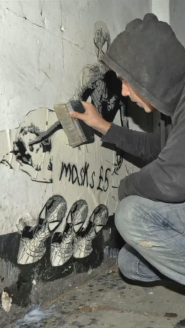 Reflection moment… this is still one of the most surreal things to happen in my art career, getting to collab with @markhoppus on his @himynameismark clothing line. Feels like a whole lifetime ago but Mark is still the coolest person I’ve ever got to meet and hang out with. Grew up on @blink182 and learned bass guitar to be like Mark and to meet him at a gallery show and tell him I was a fan would have been enough but to be invited to collab on a project and go to some gallery shows together will always be one of the most special experiences I’ve had in life as well as my career. #Mark Hoppus #blink182 #himynameismark