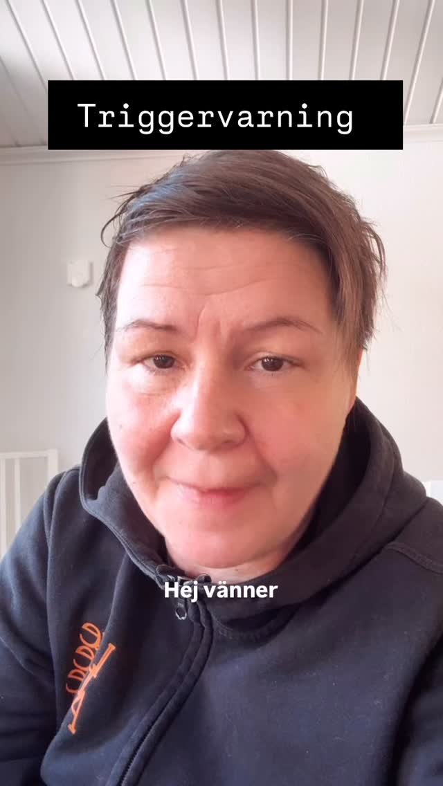 Vi som jobbar som coacher, healers, teachers och hjälpare får aldrig ta ifrån en annan människa sin egen kraft och förmåga och sätta sig över en annan människa. Det är kunden, klienten som gör jobbet med din hjälp. Det i sig är fantastiskt för det är inget lätt uppdrag så, heja dig för att du gör det.
Men det är alltid var och en som gör jobbet, möjligtvis med din hjälp. Det är ett teamwork.
Hoppas det landar rätt för det kommer från mitt 💚
#teacher#healer#coach