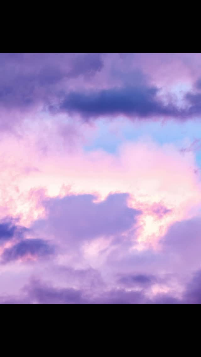 Seren Ravenshade - Some eyes were made for daylight. Hers were shaped by the moon.” 💜🌙