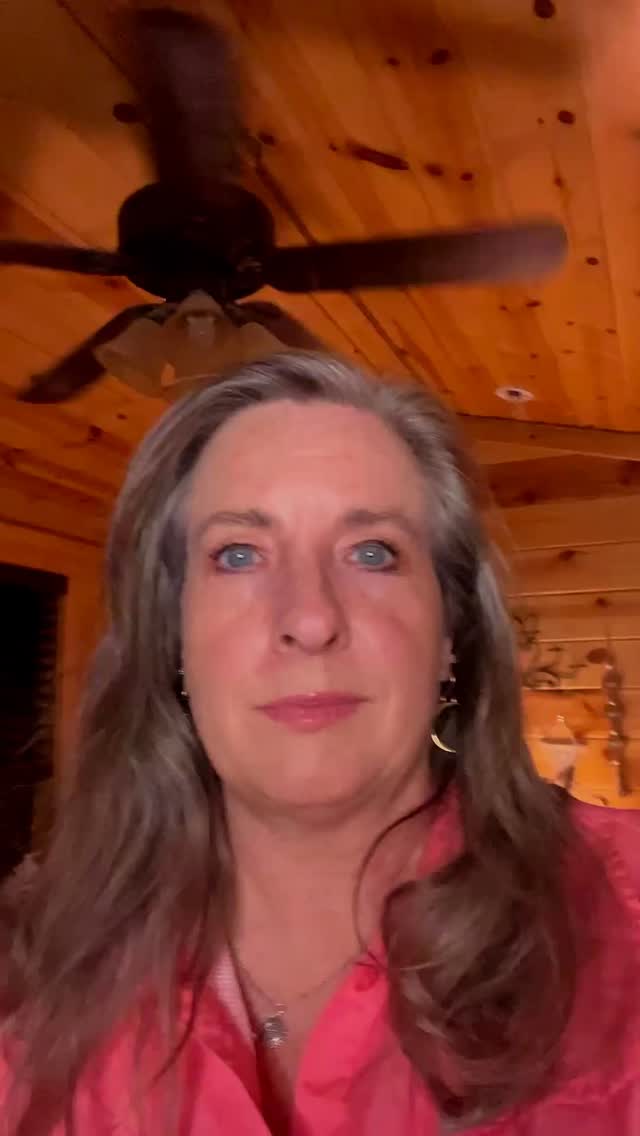 Being the strong one was praised. But it trained your nervous system to equate being needed with being safe. Now..saying no feels wrong. Even when you are exhausted. That’s conditioning. Not personality. #lifestream #womenover40 #nervoussystemhealth #midlifecoach #burnoutrecovery