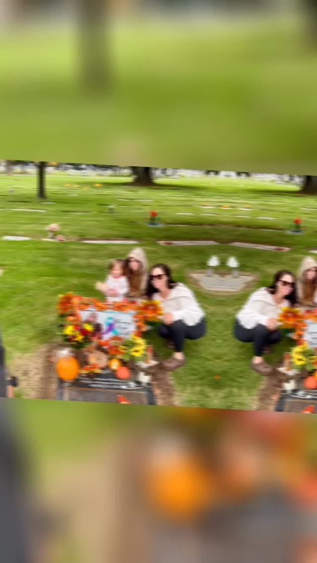 Holidays can feel heavy, and the truth is they’ll never be the same without Tay. I’ll forever be grieving her absence 😔
This past season, I stepped away from the online world and poured into what matters most so my three girls, my husband, and our close friends and family💜
A little snapshot of how we wrapped up
2025 🤩
#HolidayHealing #GriefJourney #GrievingWithLove #FamilyFirst
#GİrlMom