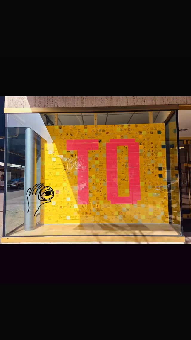 #schaufenster
#deko
#postit
#penzberg
#optik