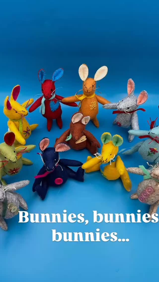 Just arrived from Norfolk, a bagful of bunnies. Handmade by the lovely Julie Smith @jasminehousenorfolk who is also the maker of the sweet felt teddies and pretty felt flower brooches also for sale in my shop and on my website.
The bunnies just had to have names as each one is unique with it’s own funny little face and varying tummy size. Grab one while you can as they won’t be here for long!
#feltbunny #easterbunny #handmadebunny