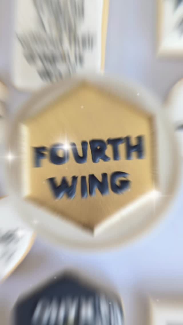 For all my fantasy-loving cookie crew 🐉✨
“Stepping into Basgiath one bite at a time… 🔥🐉 These Fourth Wing inspired cookies are for the riders, the rebels and the romantics.
Dragons, daggers and a little bit of danger — but make it edible. 🖤
If you know, you know… 💫”