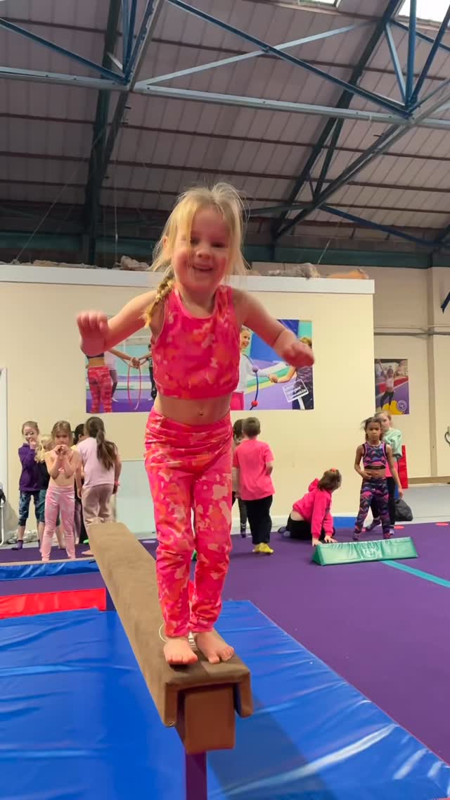 Half term week🤸♀️💜
A week of camps, charts and new skills🤸♀️🎉 We still have spaces for Easter camps, so don’t forget to book!🐣🏕️
Members can book via Love Admin💜
Non members please pop us an email: hello@littlesprigersgymnastics.com📧
#littlespringersgymnastics #syston #leicestershire #gymnastics #meltonmowbray