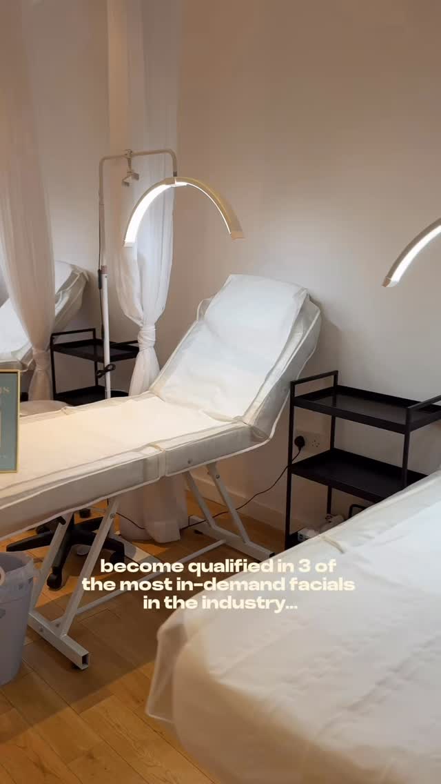 Our Skin Trio Course lets you choose 3 advanced treatments to master, including: chemical peels, dermaplaning, hydrofacial and microneedling.
You’ll learn how to perform each treatment safely and confidently, plus how to combine them into bespoke facial packages your clients will love.
Perfect for those ready to expand their services, increase income, and stand out in the industry.
To book, please visit the link in our bio 🤍
0% finance available
Limited spaces
ABT Accredited | Beginner friendly