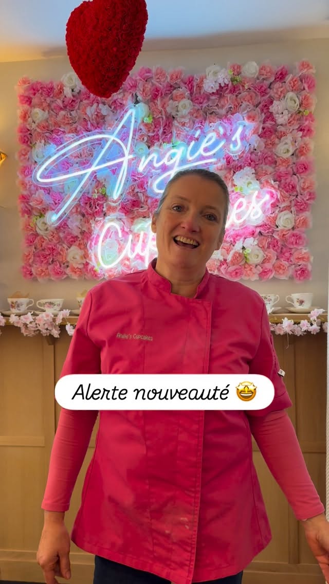 Hmmmm du cheesy garlic bread .. des roulés de pain à l’ail et fromage ( mozzarella & cheddar)
#angiescupcakes77 #cheesygarlicbread #garlicbread #painalail @lagnycommerces