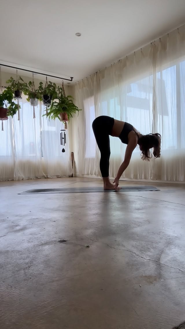 Eka Pada Rajakapotasana
#yoga #yogalife #yogasana #vinyasa #yogaflow