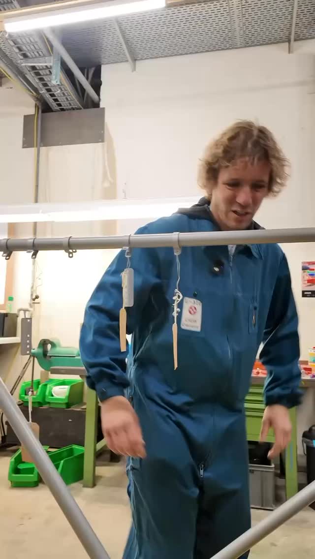 AT-16 life: hands busy, so the foot adjusts the ventilation 🤪
#oldtimer #restauration #aircraft #mechanic
