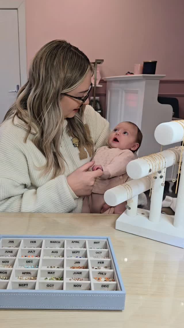 Mother’s Day is around the corner 💙
Give her something she’ll wear every single day, a permanent bracelet welded with love.
Perfect for...
✨ Mum & Daughter matching
✨ New mums
✨ Nan & Granddaughter
✨ A little self-love gift
Limited appointments available this month...
𝗪𝗶𝘁𝗵 𝗝𝗲𝗺𝗺𝗮 - Saturday 7th March (previously fully booked, I've added a couple of extra dates!)
With Tara - Sunday 8th & 29th March.
Tap the link in our bio to book 📲