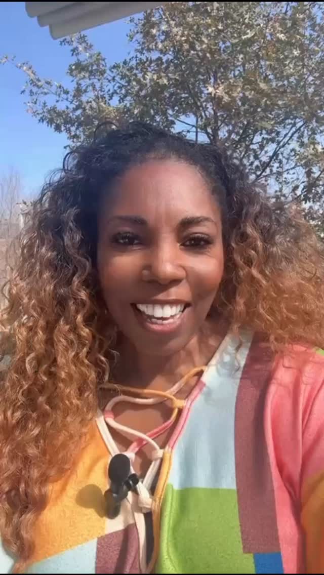 🚫 Stop saying “I think so” every time!
It’s okay… but you can sound more clear and confident in English
👉 Try these instead:
✔️ I believe so.
✔️ That sounds right.
✔️ Yes, I think that’s correct.
✔️ As far as I know, yes.
These phrases sound more confident, clearer, and more professional — especially at work or in meetings.
Practice one phrase today. Say it out loud and use it in a real conversation!
Save this post so you can review it later.
Follow @OGC for more simple Business & everyday English tips!
#LearnEnglish #BusinessEnglish #EnglishTips #SpeakEnglish #ESL #EnglishVocabulary