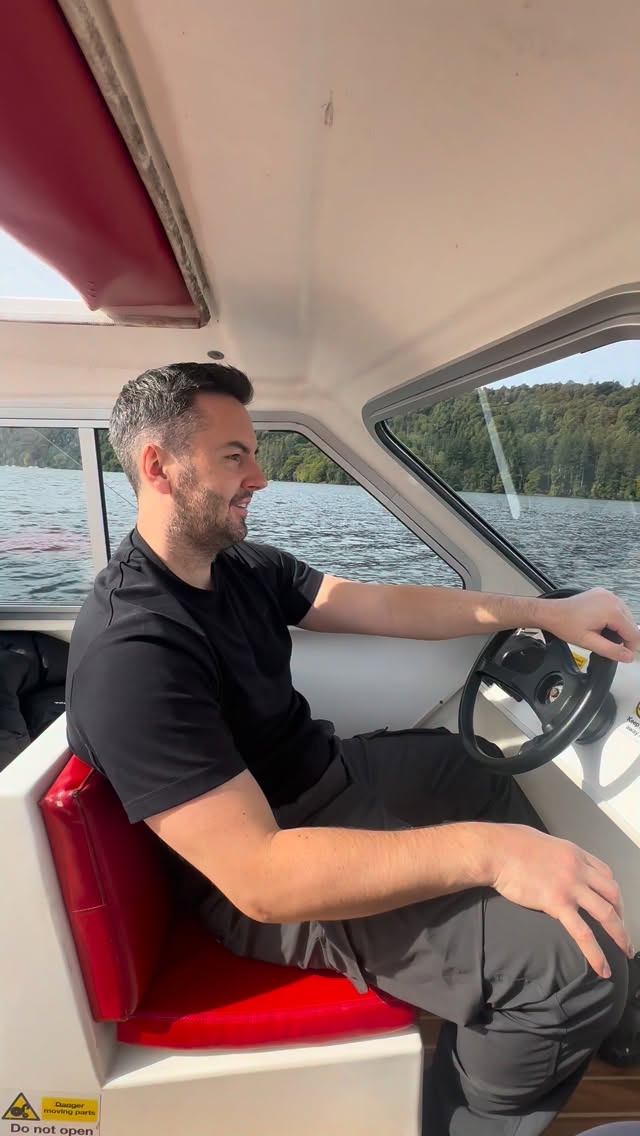 To have been loved by you like this - wake me up from this nightmare