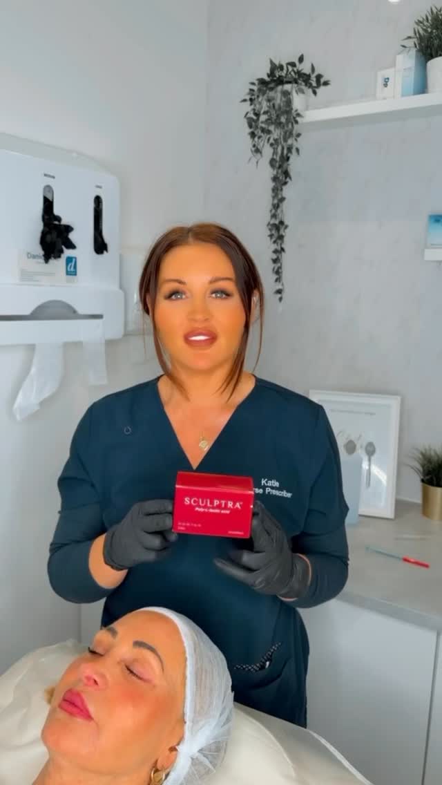 SCULPTRA FOR THE NECK ✨ £300 per session
The neck is often one of the first areas to show ageing — crepey skin, fine lines, laxity and that “loose” texture that skincare can’t fix.
Sculptra isn’t filler.
It’s a collagen stimulator made from poly-L-lactic acid that works deep within the skin to rebuild your own collagen over time.
Instead of instantly filling, it gradually:
• Firms and tightens
• Improves skin thickness
• Softens lines and crepiness
• Restores a smoother, stronger skin quality
Results develop over 8–12 weeks and continue improving as collagen rebuilds — giving natural, long-lasting rejuvenation without looking “done”.
This is perfect for clients who want subtle, regenerative ageing rather than quick fixes.
#EliteNurseLedAesthetics
#WakefieldAesthetics
#WakefieldSkinClinic
#WakefieldBeautyClinic
#AestheticsWakefield