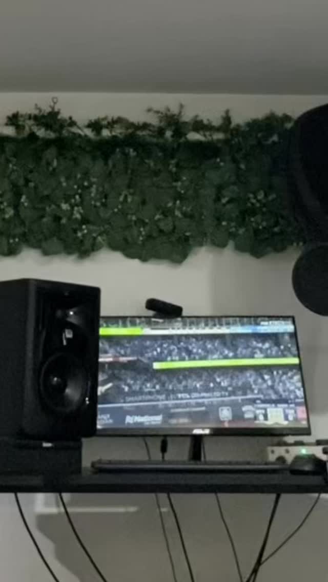 Believe it or not baseball genuinely is my favourite sport so I had to make a song about my favourite player⚾️🏟️
#4sante #torontoartist #hiphop #newmusic #explore