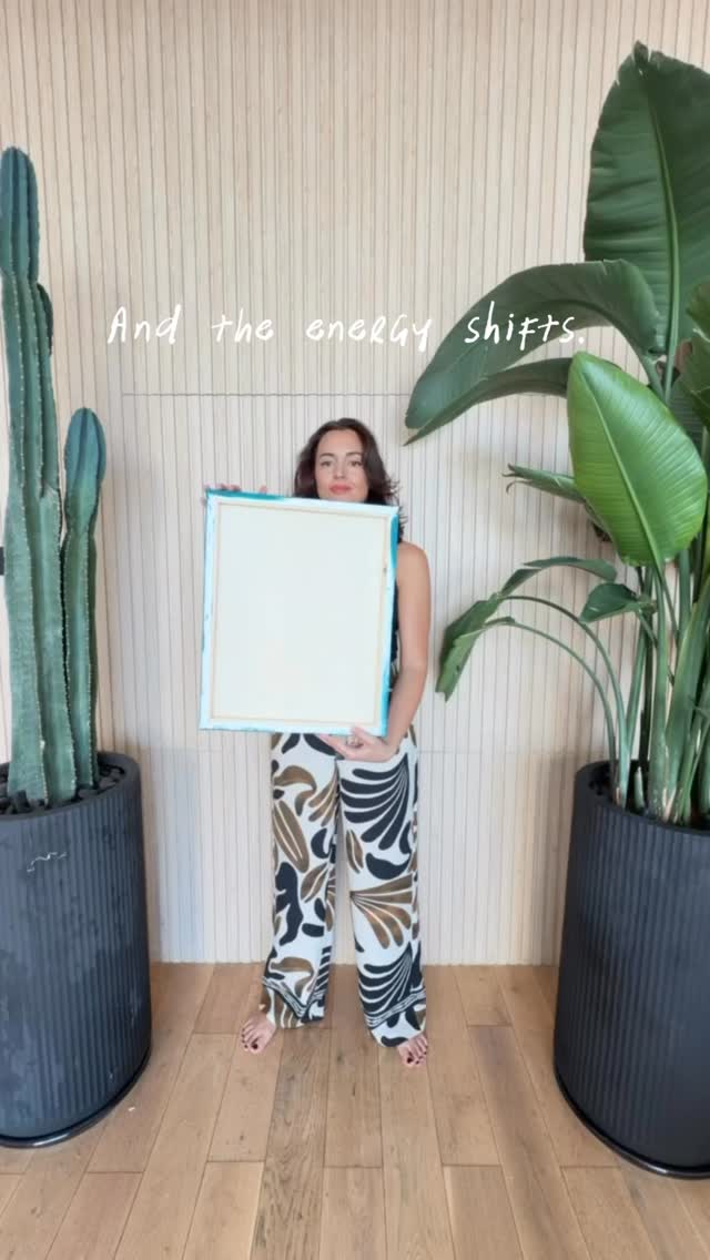 I turn it.
And the energy shifts.
Blue is not just a color for me.
It’s a state.
This piece was created to bring calm strength into a space.
To anchor. To breathe. To settle.
Set the tone.
What does blue make you feel?
#AbstractArt #BlueArt #ContemporaryPainting #ArtForInteriors #ModernCollector