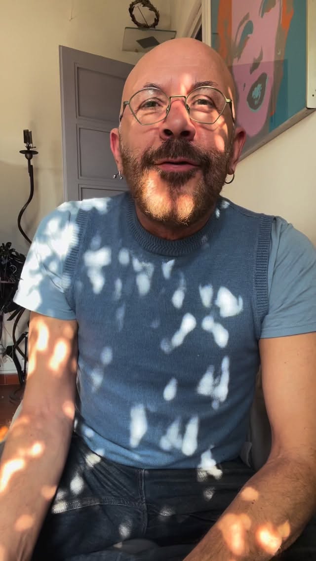 Le carte degli Angeli puoi acquistarle sul sito www.stefaniazani.it e fino al 1 marzo con il codice ANGELI10 c’è lo sconto del 10%