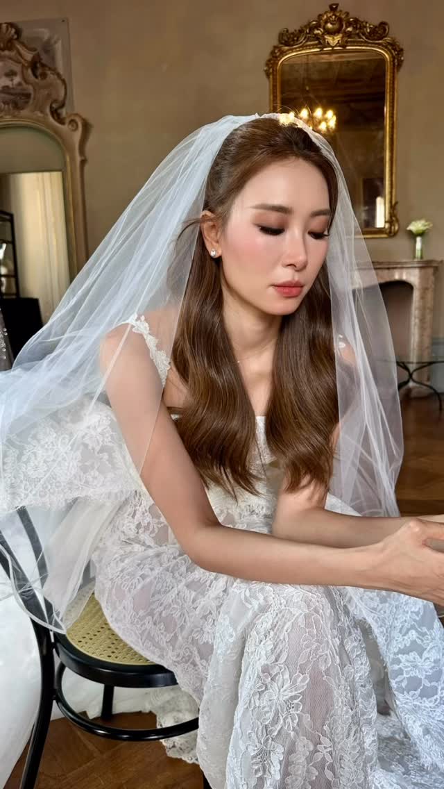 Your wedding day was… an adventure (I say that with nothing but the love in my heart 🫣)
Every time we talk about it, I can’t help but roll my eyes… then imitate you… and before we know it we’re laughing until our stomachs hurt🤣🤣🤣🤣🤣🤣🤣
It was intense, emotional, full of surprises — and completely unforgettable.
Just like you two 🤍 @ekwoke @jaay1119
Love you always, forever, and in every beautiful moment 🤍🤍🤍