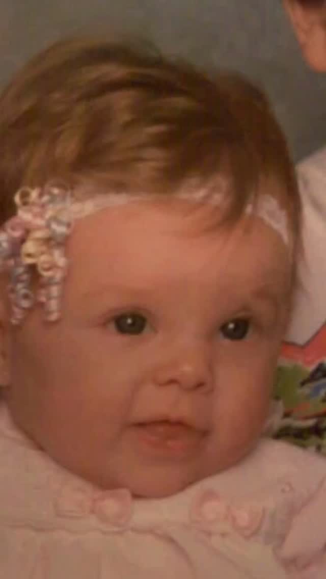 Had to jump on the bandwagon with this one!! Meet some of our team 💕😂
#babypics #employees #past #cleaningservices