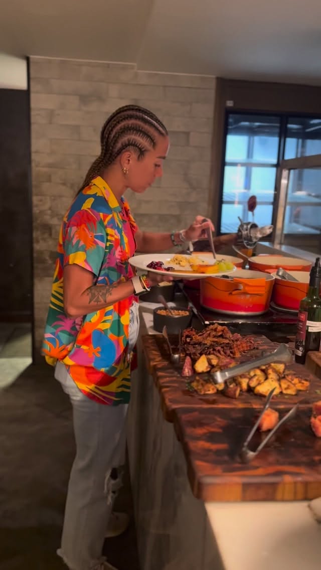 Mind ya business 😤
#fitnesshumor #gymhumor #foodhumor #gymmotivation #macros