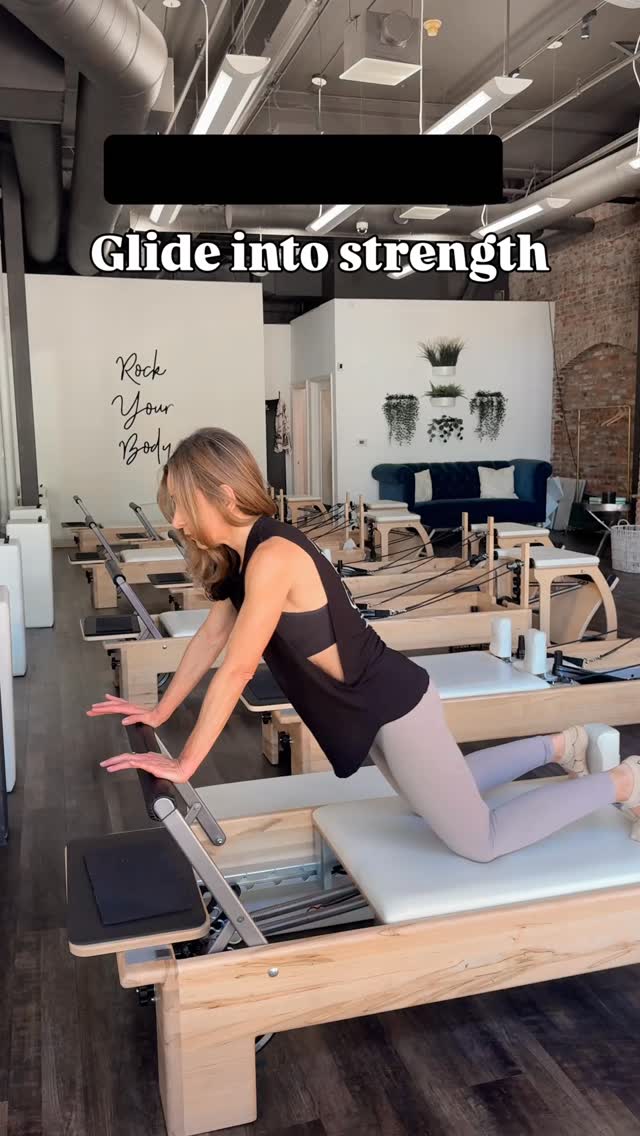 Slow glides. Strong holds. No wasted movement. 💪🏼