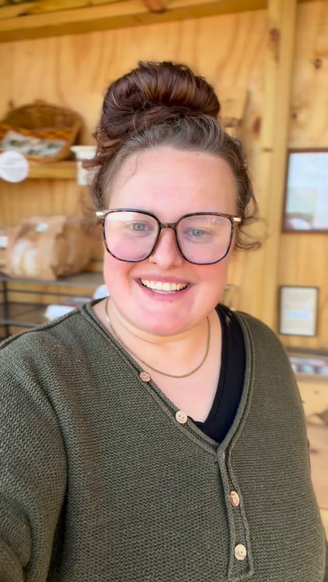 The Lavender Stand is open every Saturday from 9am-dark. Stop by and see us. 🪻
5241 Fish Hatchery Rd. Russellville, TN- up the gravel drive and under the magnolia tree
#farm #homestead #farmlife #farmstand