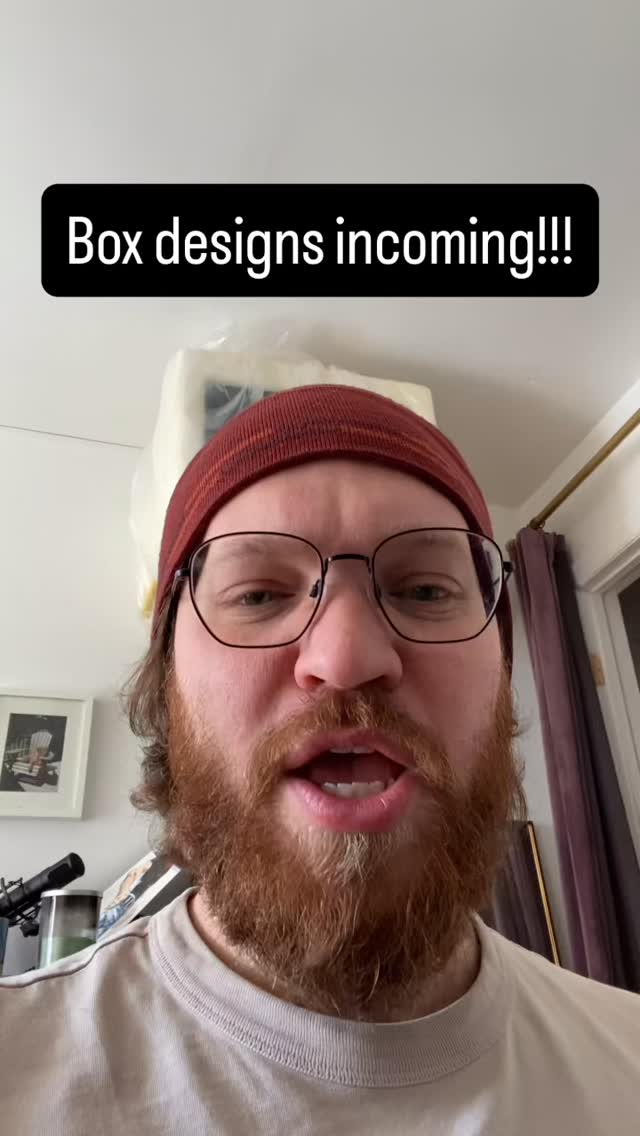 It has been so much fun working on these boxes!!! I can’t wait to get them done and share them with you!!!
#pirate #indiegame #herebemonsters #hbm #indieartist