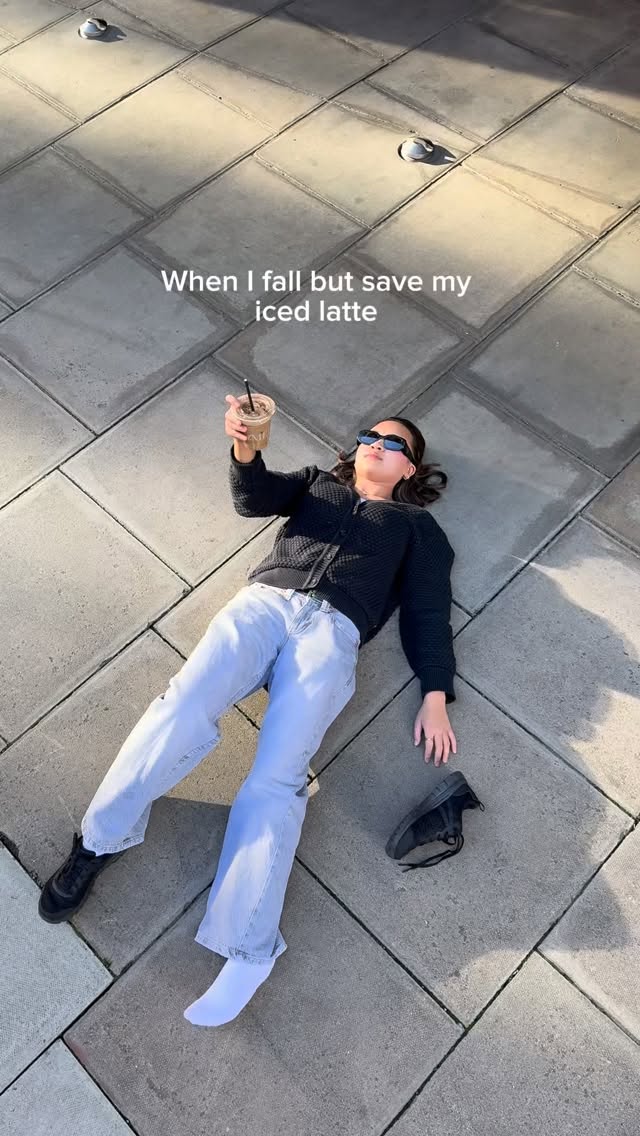 Nothing to see here… 👀
#coffee #relatable #explorepage✨ #viral #coffeelover