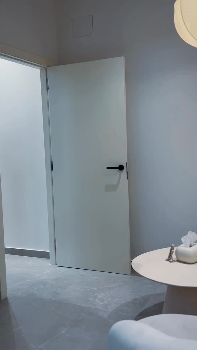 ✨ No sabéis lo que se viene en CUIDEM…
Porque la psicología no solo se trabaja en consulta.
También está presente en muchos aspectos de nuestra vida:
🧠 en el ámbito educativo
⚽ en el deporte
💬 en la conducta y las relaciones
💼 en el entorno laboral
📚 y en el desarrollo cognitivo
Por eso, en CUIDEM vamos a empezar una nueva etapa llevando la psicología fuera de la clínica con una serie de talleres y charlas en distintos ámbitos.
Y empezamos esta misma semana con un taller en el ámbito laboral, donde trabajaremos temas tan importantes como:
✨ la gestión del estrés
✨ la comunicación en el equipo
✨ y el clima laboral
Muy pronto os enseñaremos más sobre este proyecto que nos hace mucha ilusión 🤍
👉 Si te gustaría organizar un taller en tu empresa, centro educativo o equipo, escríbenos y te contamos cómo podemos adaptarlo a vuestro grupo.
#Cuidem #Psicología #TalleresPsicológicos #BienestarEmocional #TrabajoEnEquipo PsicologíaLaboral