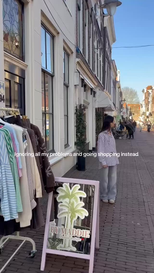 Therapy is expensive, so I went shopping🤪🛍️