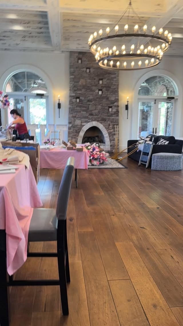 Champagne, flowers, music, and a room full of incredible women.
JKI Marketing, in partnership with Anna Bakhvalova @abakhvalova , created and hosted a beautiful celebration of women and our community. The evening was filled with inspiring conversations, laughter, music, and meaningful connections that made the atmosphere truly special.
It was one of those nights where the energy in the room reminded us how powerful a supportive community can be.
A heartfelt thank you to the incredible sponsors who helped make this evening possible:
@flowersasart_
@nat.tamparealtor
@julialysenkopro
@art.nails.alfya
@hannahurkova_photography
@best_home_bakery
@dreams.of.bakery
@katemur_beautynails
@viktoriiarossolko
@natalina.taro
@oddfellowswesleychapel
We’re so grateful for your support and for everyone who joined us for such a beautiful evening. 💐
Special thanks to Anastasia Shokova @flowersasart_ for joining JKI Team to create beautiful decor
✨ Until the next beautiful evening together. Follow us so you don’t miss the announcement of the next one.
#jkimarketing #womeninbusines #wesleychapel #wiregrassarea #tampabayevents
@estanciaatwiregrass