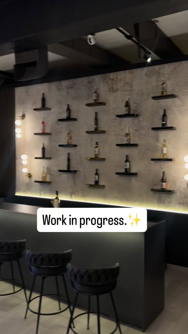 We’re taking our time to thoughtfully upgrade our beautiful tasting room.
We are working on creating an even greater experience for you at Vivace in the near future ✨🥂
#winelovers #supportlocal