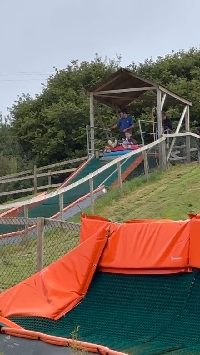 Life is too short to live on the sidelines.
If we want our children to be courageous, confident and full of joy… we have to show them what that looks like.
Not just tell them to “be brave.”
Not just encourage them from the bottom of the hill.
But climb it.
Ride it.
Laugh loudly.
Try new things.
Go first.
Children don’t learn courage from lectures.
They learn it from watching us take risks.
They learn confidence from seeing us step outside our comfort zone.
They learn joy from seeing us fully alive.
And here’s the beautiful part…
Adventurous, playful movement isn’t just good for them — it’s powerful for us too.
• It boosts mood and lowers stress hormones
• It strengthens your heart and lungs
• It improves balance, coordination and mobility
• It builds resilience in your nervous system
• It reconnects you to fun (which most adults are severely lacking)
This is health.
Not just gym sessions.
Not just meal plans.
Getting outside.
Moving your body.
Feeling the adrenaline.
Laughing with your children.
When they see you live fully, they learn they’re allowed to as well.
Model it. ❤️
#LighthouseHealth #LeadByExample #FamilyWellness #RaiseResilientKids #HolisticHealth