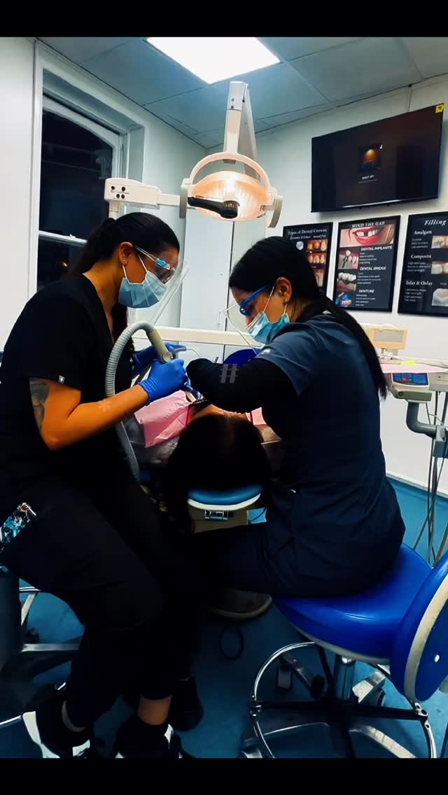 What you waiting for?🤔
Book your appointment now🤗
#dentist #dentistlondon #dentalclinic #dentalimplants #dentalhygiene